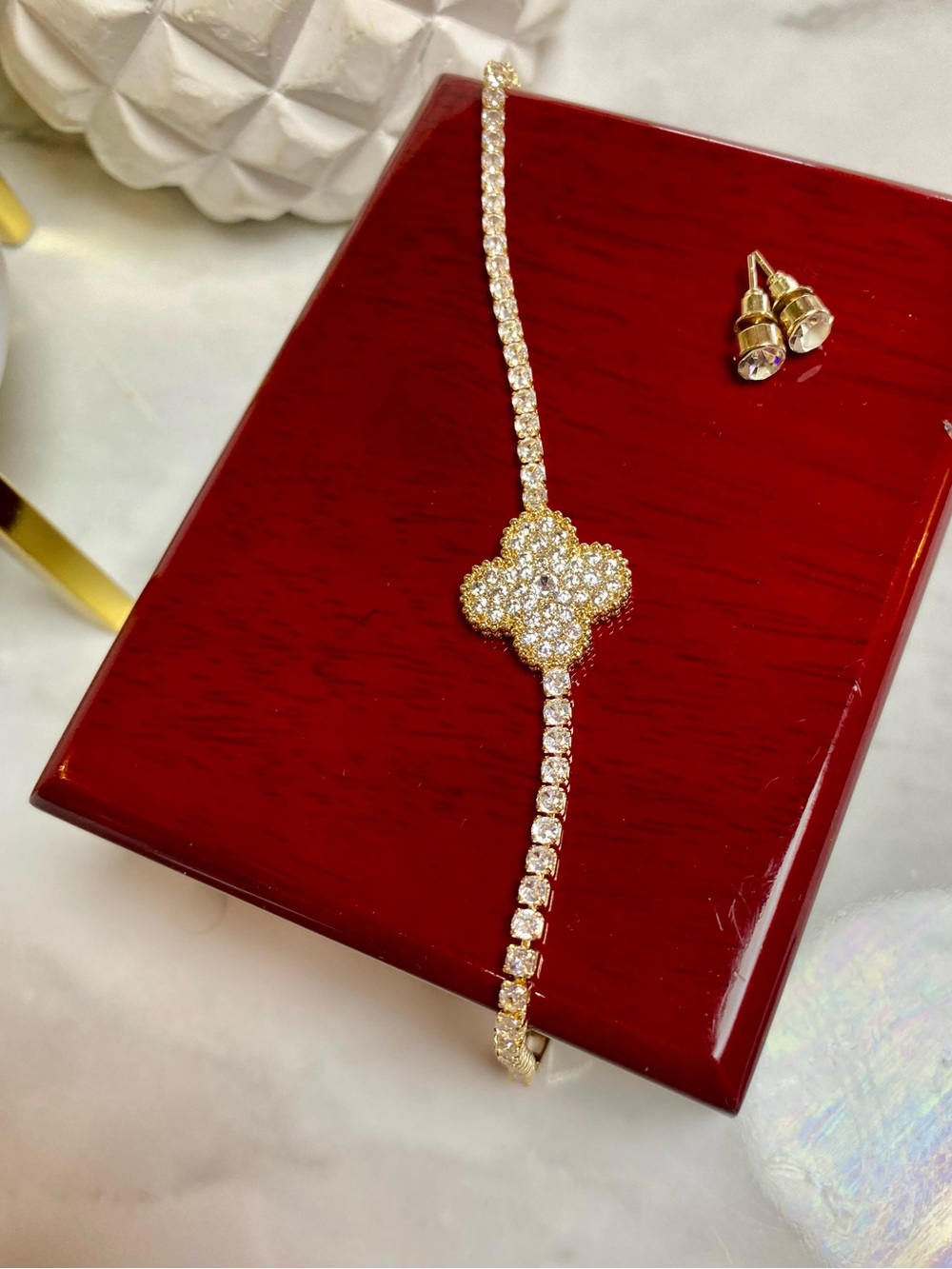 Elegant Cover “Diamond” Tennis Bracelet